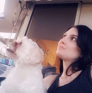 Meet your Posher, Juliette